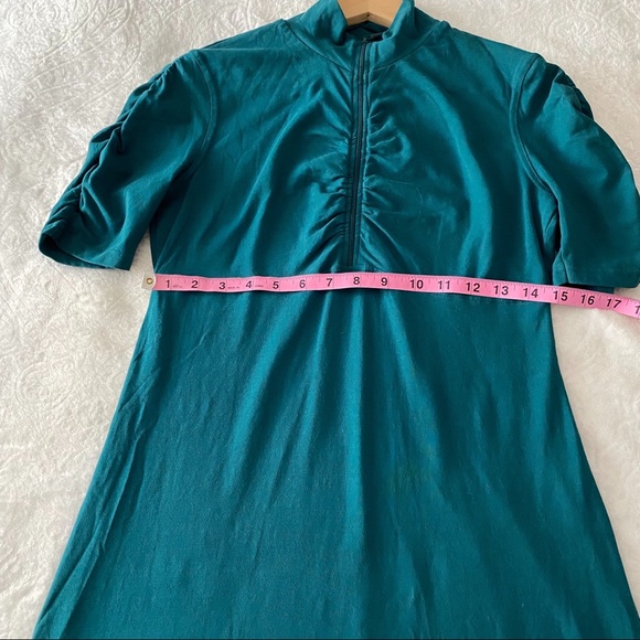 Athleta Ruched Sleeve Zipped Up Neckline Fitness Dress - Picture 7 of 13